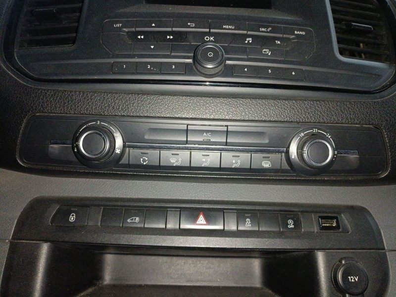 Recambio de mando calefaccion / aire acondicionado para opel vivaro c furgoneta (k0) 2.0 referencia OEM IAM   