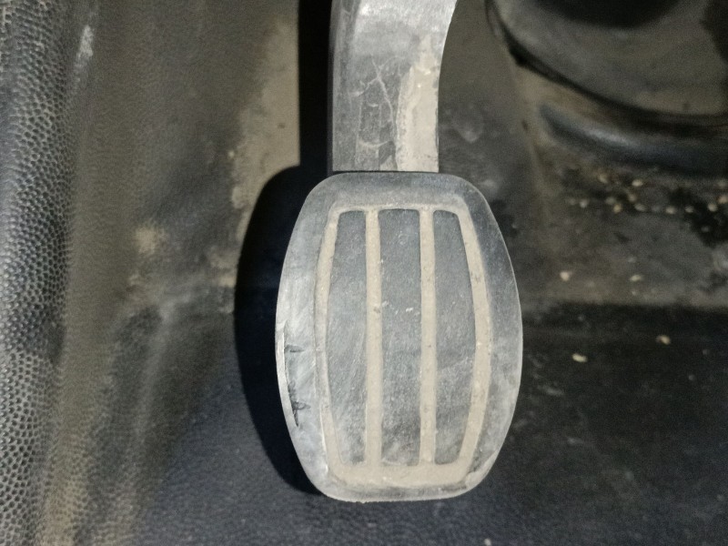 Recambio de pedal embrague para opel vivaro c furgoneta (k0) 2.0 referencia OEM IAM   