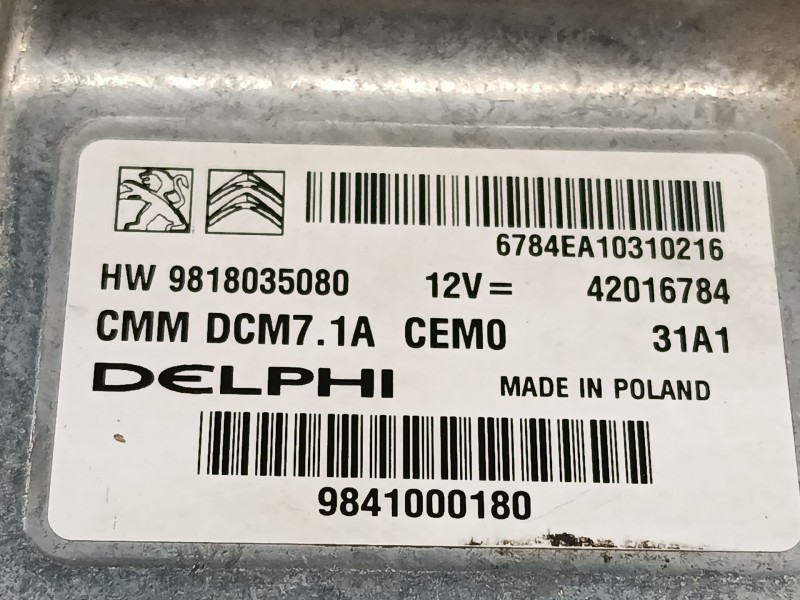 Recambio de centralita motor uce para opel vivaro c furgoneta (k0) 2.0 referencia OEM IAM   