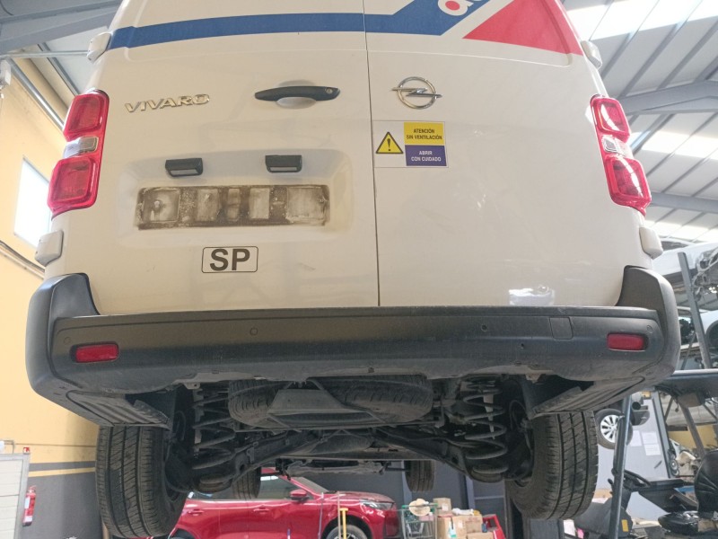 Recambio de paragolpes trasero para opel vivaro c furgoneta (k0) 2.0 referencia OEM IAM   