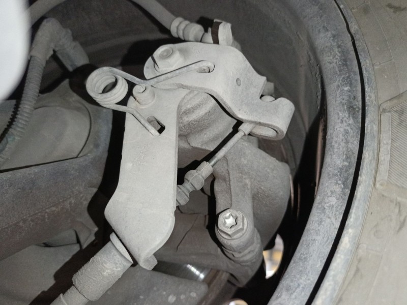 Recambio de pinza freno trasera derecha para opel vivaro c furgoneta (k0) 2.0 referencia OEM IAM   