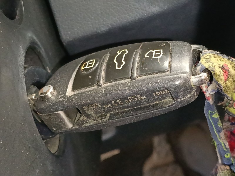 Recambio de antirrobo para audi q3 (8ub, 8ug) 2.0 tdi referencia OEM IAM   