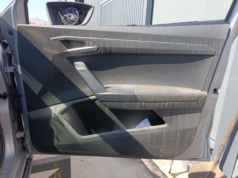 Recambio de guarnecido puerta delantera derecha para seat arona (kj7, kjp) 1.0 tsi referencia OEM IAM   