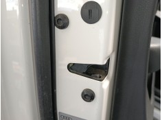 CERRADURA PUERTA DELANTERA IZQUIERDA 