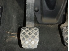 PEDAL EMBRAGUE 