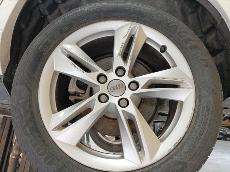 Recambio de llanta sin neumatico para audi q3 (8ub, 8ug) 2.0 tdi referencia OEM IAM 18 PULGADAS  