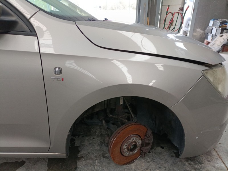 Recambio de aleta delantera derecha para seat toledo iv (kg3) 1.6 tdi referencia OEM IAM   
