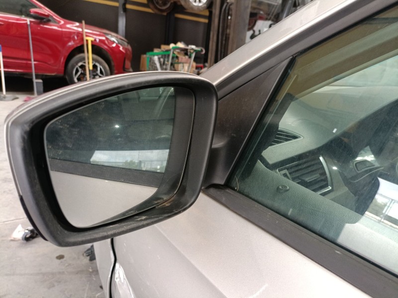 Recambio de retrovisor izquierdo electrico para seat toledo iv (kg3) 1.6 tdi referencia OEM IAM   