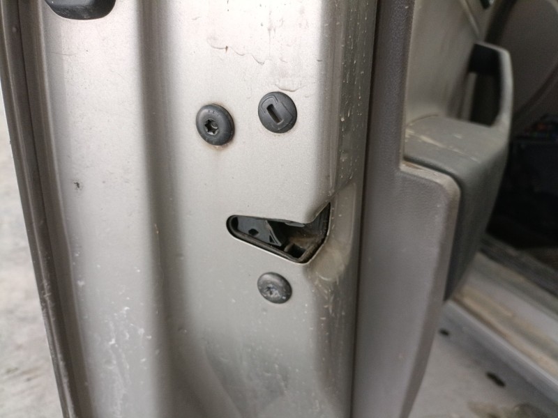 Recambio de cerradura puerta delantera izquierda para seat toledo iv (kg3) 1.6 tdi referencia OEM IAM   