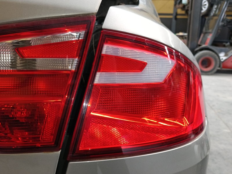 Recambio de piloto trasero derecho para seat toledo iv (kg3) 1.6 tdi referencia OEM IAM   