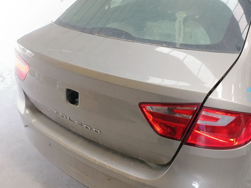 Recambio de porton trasero para seat toledo iv (kg3) 1.6 tdi referencia OEM IAM   
