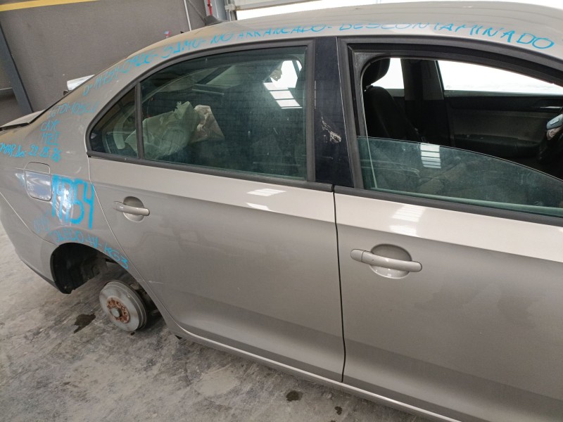 Recambio de puerta trasera derecha para seat toledo iv (kg3) 1.6 tdi referencia OEM IAM   