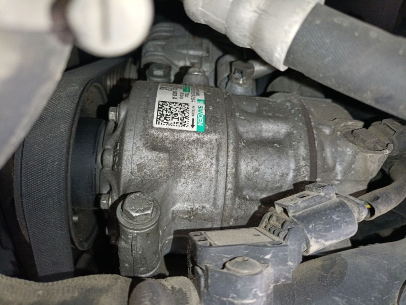 Recambio de compresor aire acondicionado para seat toledo iv (kg3) 1.6 tdi referencia OEM IAM 5Q0820803A  