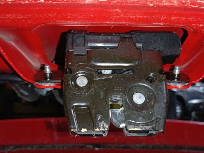 Recambio de cerradura maletero / porton para ford fiesta vi (cb1, ccn) 1.25 referencia OEM IAM   