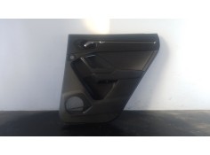 GUARNECIDO PUERTA TRASERA DERECHA P2-A1-22