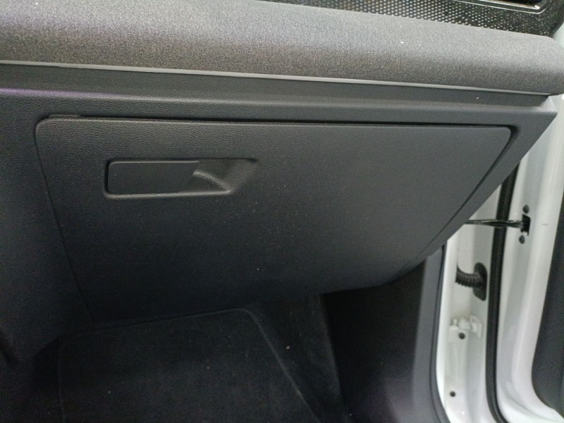 Recambio de guantera para volkswagen tiguan (ct1) 1.5 etsi referencia OEM IAM   