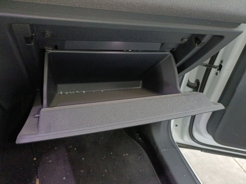 Recambio de guantera para volkswagen tiguan (ct1) 1.5 etsi referencia OEM IAM   