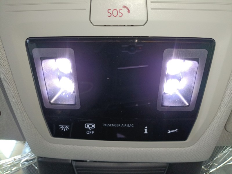 Recambio de luz interior para volkswagen tiguan (ct1) 1.5 etsi referencia OEM IAM   