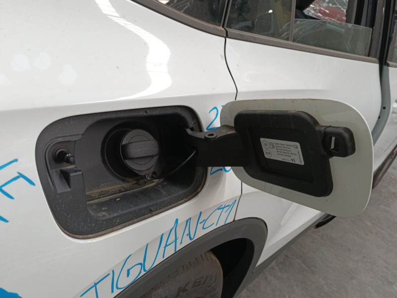 Recambio de tapa exterior combustible para volkswagen tiguan (ct1) 1.5 etsi referencia OEM IAM   