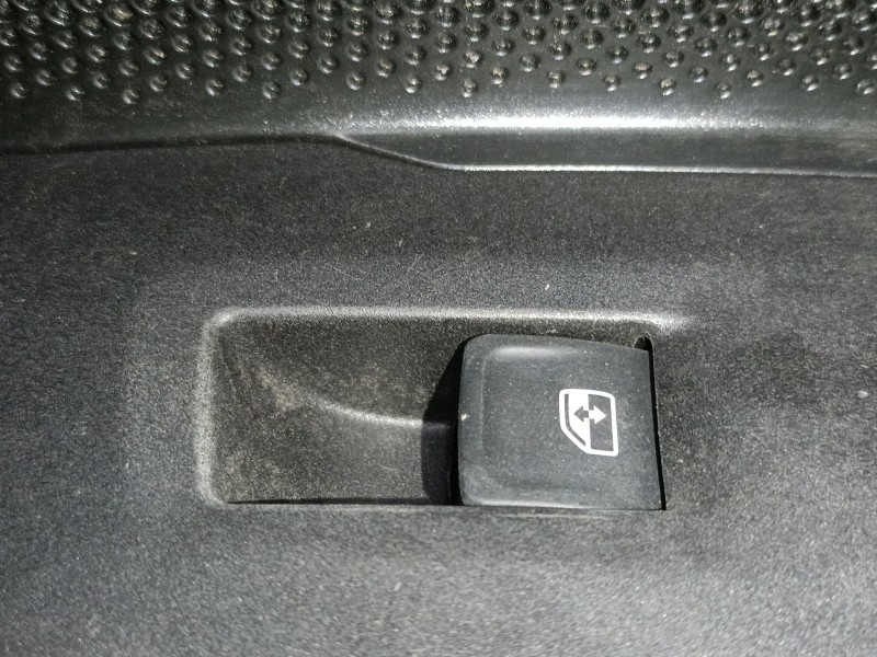 Recambio de mando elevalunas delantero derecho para volkswagen tiguan (ct1) 1.5 etsi referencia OEM IAM   