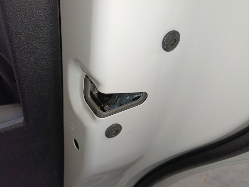 Recambio de cerradura puerta trasera derecha para volkswagen tiguan (ct1) 1.5 etsi referencia OEM IAM   