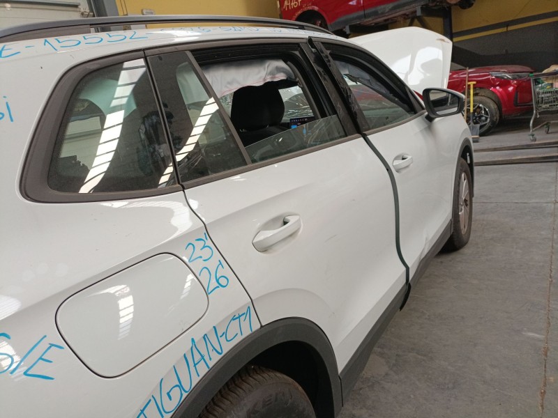 Recambio de puerta trasera derecha para volkswagen tiguan (ct1) 1.5 etsi referencia OEM IAM   