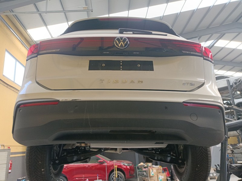 Recambio de paragolpes trasero para volkswagen tiguan (ct1) 1.5 etsi referencia OEM IAM   