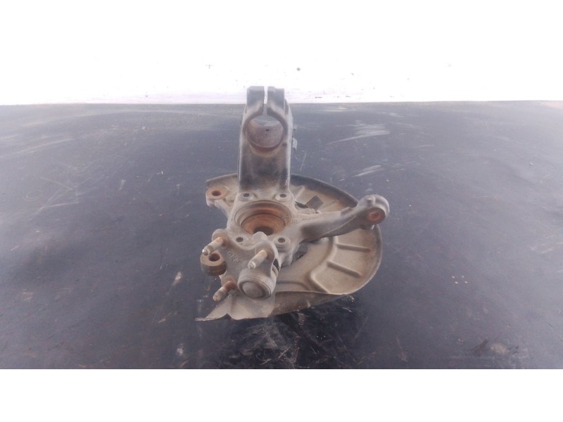 Recambio de mangueta delantera derecha para volkswagen touran (1t2) advance referencia OEM IAM   P1-B5-23