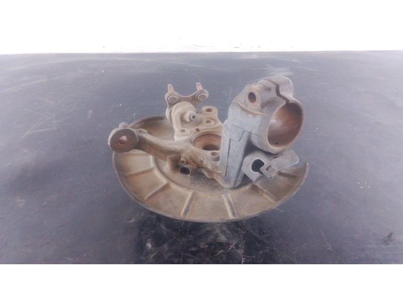 Recambio de mangueta delantera derecha para volkswagen touran (1t2) advance referencia OEM IAM   P1-B5-23