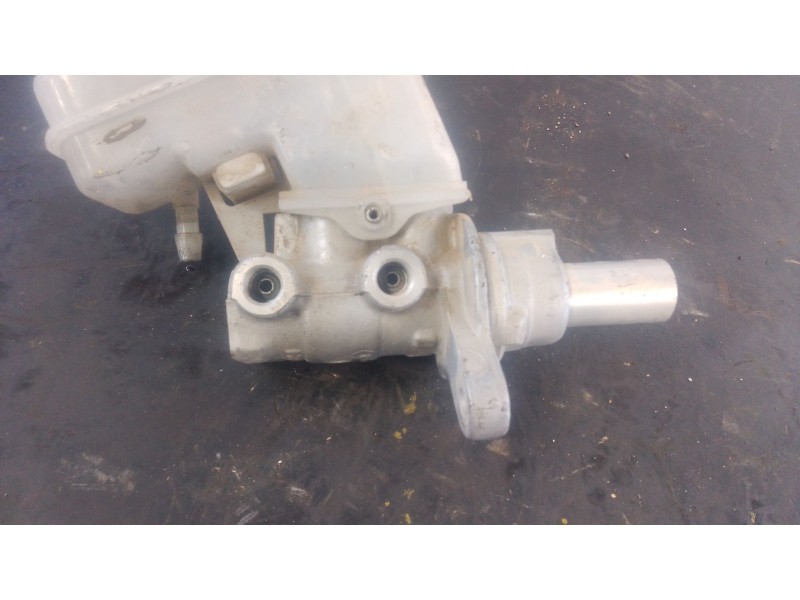Recambio de bomba freno para suzuki grand vitara ii (jt, te, td) 1.9 ddis a las 4 ruedas (jt419, td44, jb419wd, jb419xd) referen