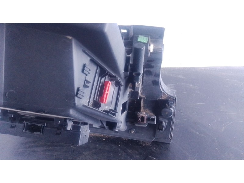 Recambio de guantera para peugeot 508 allure hybrid4 referencia OEM IAM   