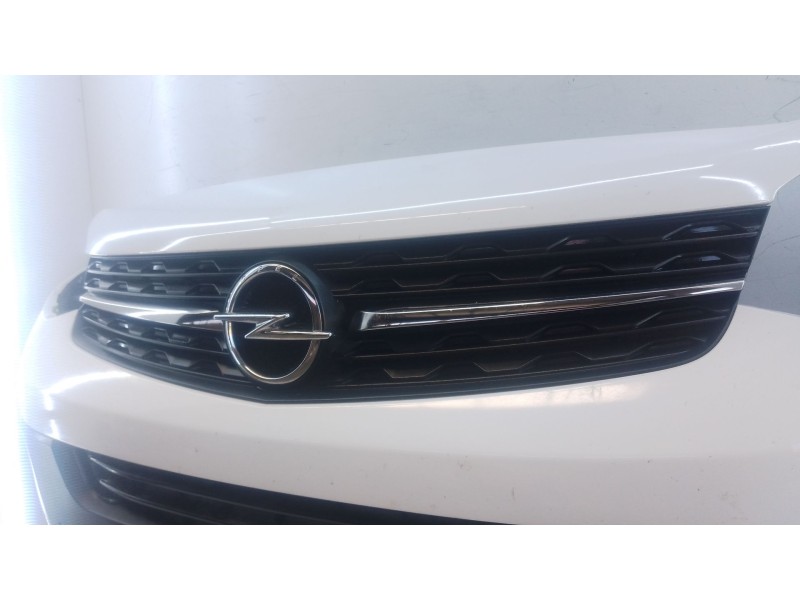 Recambio de paragolpes delantero para opel vivaro c furgoneta (k0) 2.0 referencia OEM IAM   