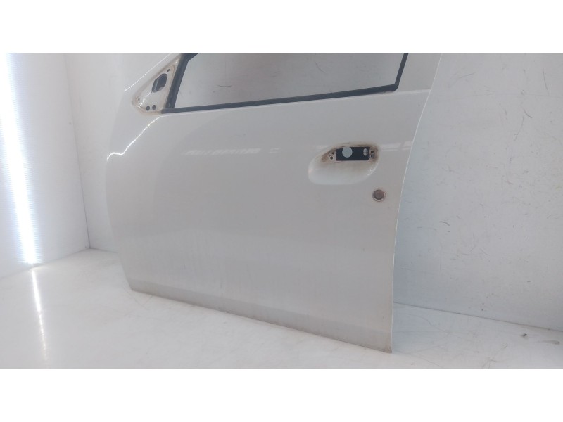 Recambio de puerta delantera izquierda para dacia sandero ambiance referencia OEM IAM   E5-B4-8