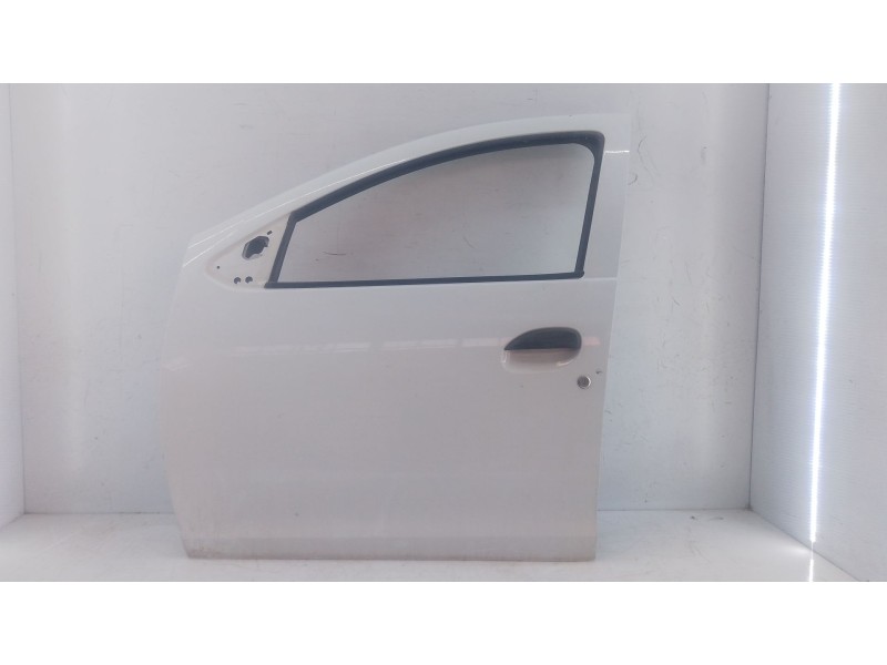 Recambio de puerta delantera izquierda para dacia sandero stepway referencia OEM IAM   E5-B4-8