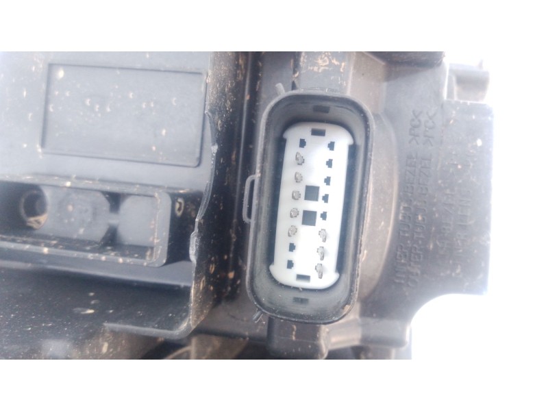 Recambio de faro izquierdo xenon para ford kuga iii (dfk) 2.5 duratec plug-in-hybrid referencia OEM IAM PV4B13E017AF  