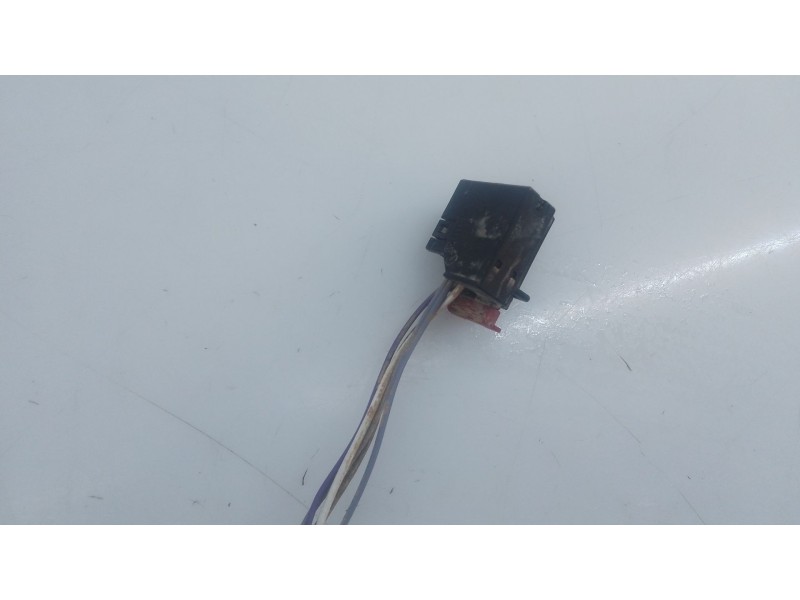 Recambio de retrovisor derecho electrico para volkswagen caddy iii monospace (2kb, 2kj, 2cb, 2cj) 1.6 tdi referencia OEM IAM   