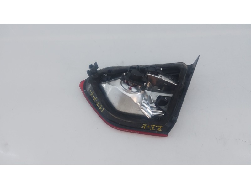 Recambio de piloto trasero izquierdo porton para opel crossland x / crossland (p17, p2qo) 1.2 (75) referencia OEM IAM   