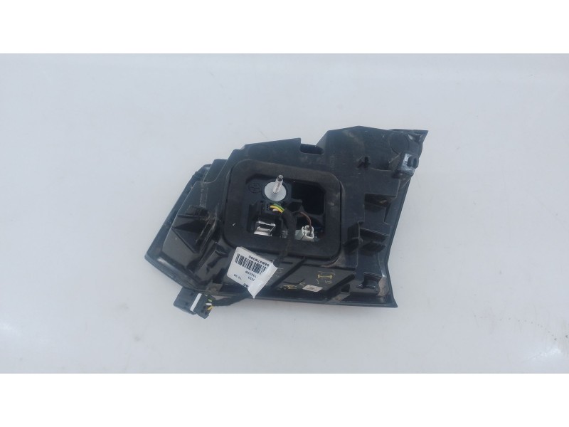 Recambio de piloto trasero izquierdo porton para peugeot 5008 ii (mc_, mj_, mr_, m4_) 1.5 bluehdi 130 (mcyhzj, mcyhzr, mcyhzx) r