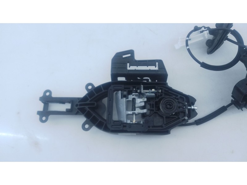 Recambio de cerradura puerta delantera izquierda para ford kuga iii (dfk) 2.5 duratec plug-in-hybrid referencia OEM IAM   