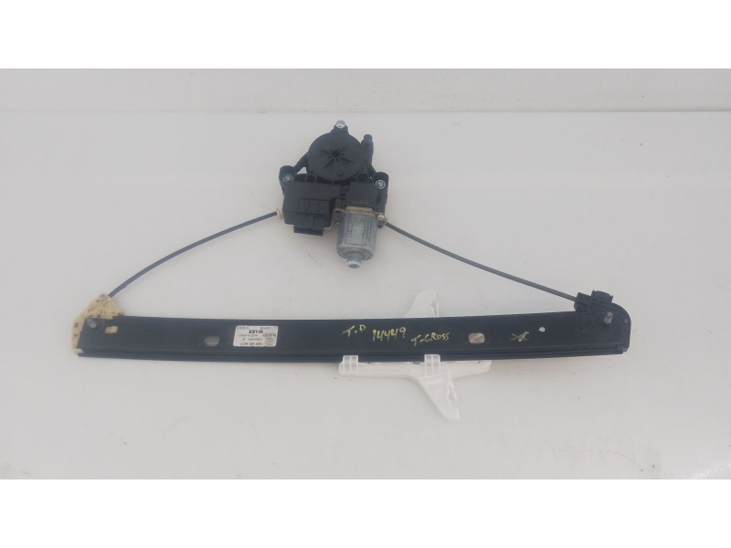 Recambio de elevalunas trasero derecho para volkswagen t-cross (c11, d31) 1.0 tsi referencia OEM IAM   