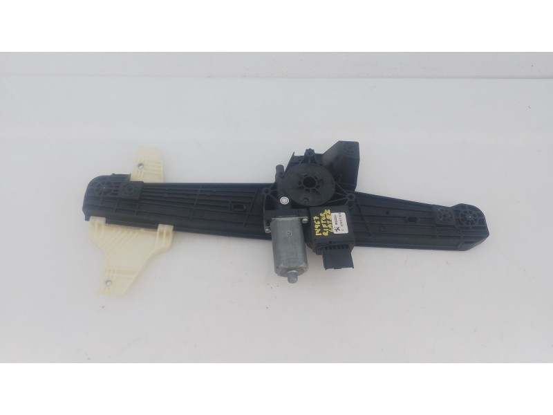 Recambio de elevalunas trasero izquierdo para peugeot rifter 1.5 bluehdi 130 referencia OEM IAM   