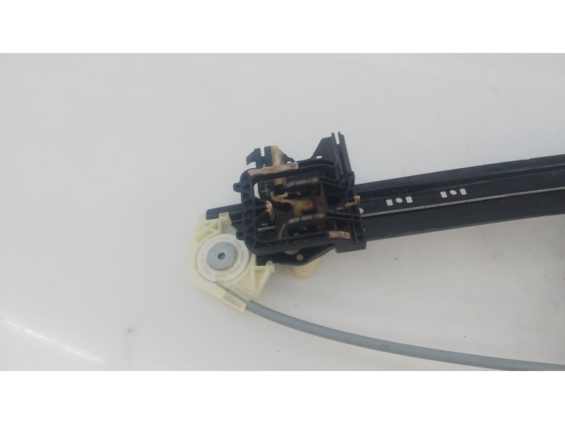 Recambio de elevalunas trasero derecho para land rover range rover sport ii (l494) 3.0 sdv6 4x4 referencia OEM IAM   
