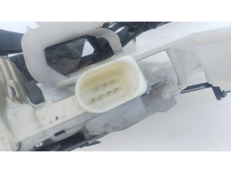Recambio de cerradura puerta trasera derecha para volkswagen passat b7 (362) 2.0 tdi referencia OEM IAM   