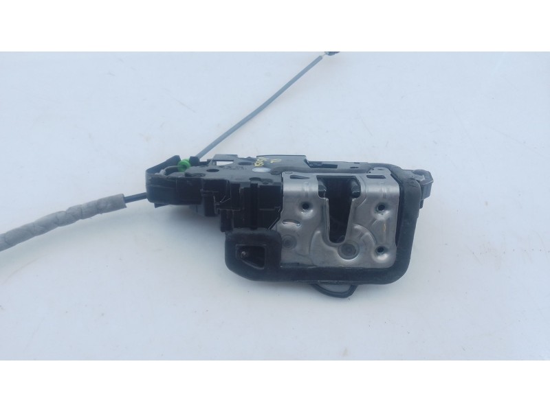 Recambio de cerradura puerta trasera derecha para mercedes-benz cla shooting brake (x118) cla 200 (118.687) referencia OEM IAM  