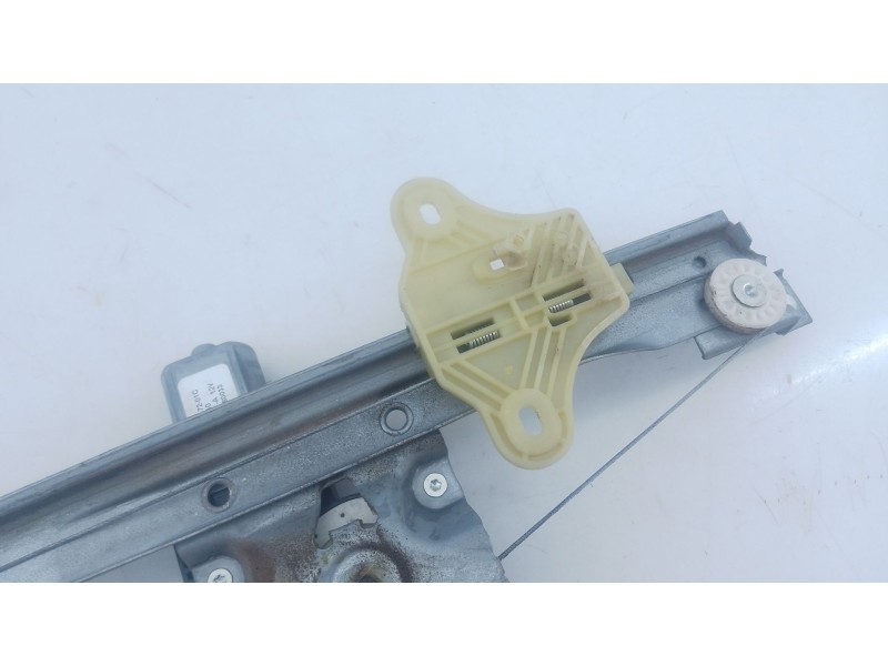 Recambio de elevalunas trasero izquierdo para renault captur i (j5_, h5_) 1.2 tce 120 referencia OEM IAM   