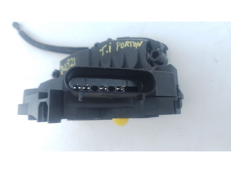 Recambio de cerradura maletero / porton para ford transit courier referencia OEM IAM   