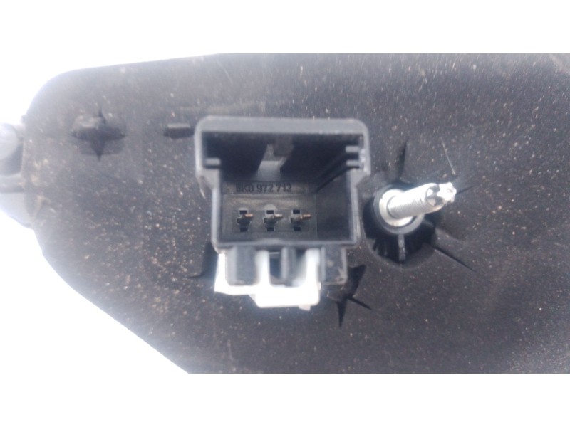 Recambio de piloto trasero izquierdo porton para volkswagen polo vi (aw1, bz1, ae1, bz3) 1.0 tsi referencia OEM IAM   
