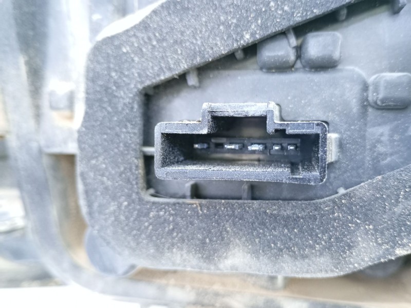 Recambio de piloto trasero derecho para dacia sandero stepway ambiance referencia OEM IAM 265506147R 90113189 E1-A1-31-2