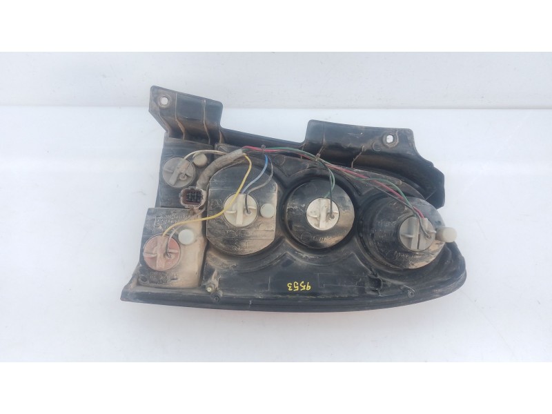 Recambio de piloto trasero izquierdo para ssangyong rexton rx 270 plus / 270 xdi plus referencia OEM IAM   