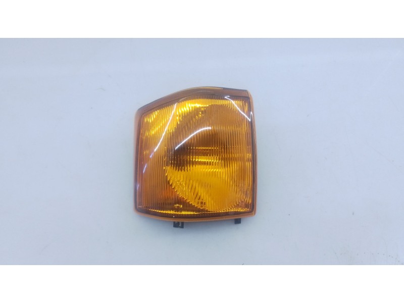 Recambio de piloto intermitente delantero izquierdo para land rover discovery (salljg/lj) referencia OEM IAM 103F20110101  T2-2-